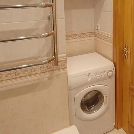 по улице большая васильковская, 129 * كييف